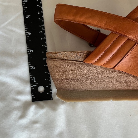 Miz Mooz Sabina Women's Brown Sandals - Picture 6 of 6